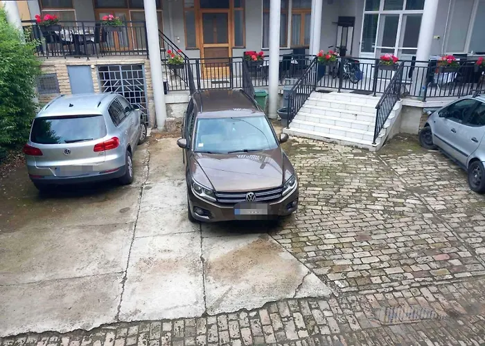 Apartment Opacic 2 *